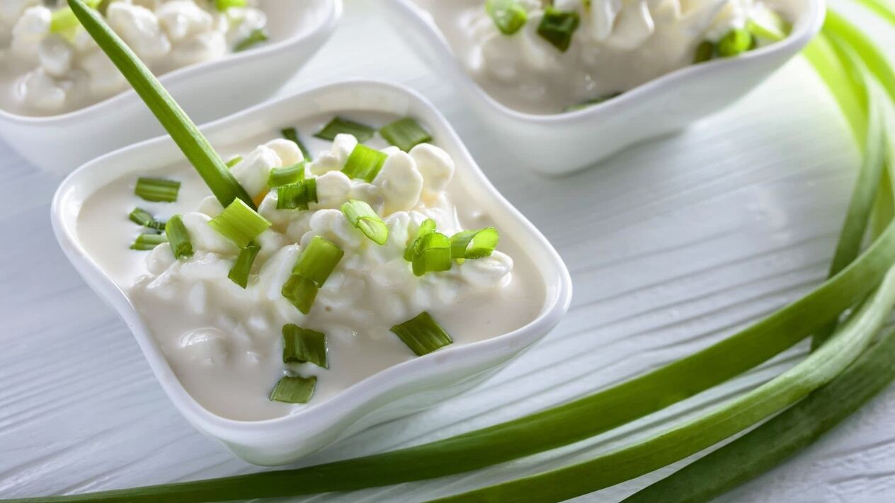 Cipolle verdi con ricotta per migliorare l'efficacia